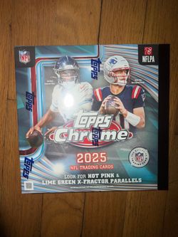 Topps Chrome Football NFL 2025 Mega Blaster Hanger