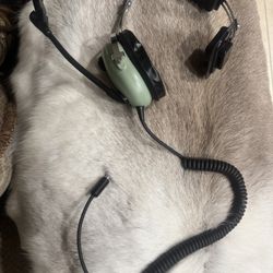 Pre-owned Good Condition David Clark UAV Single Ear Headset Microphone 40523G-01