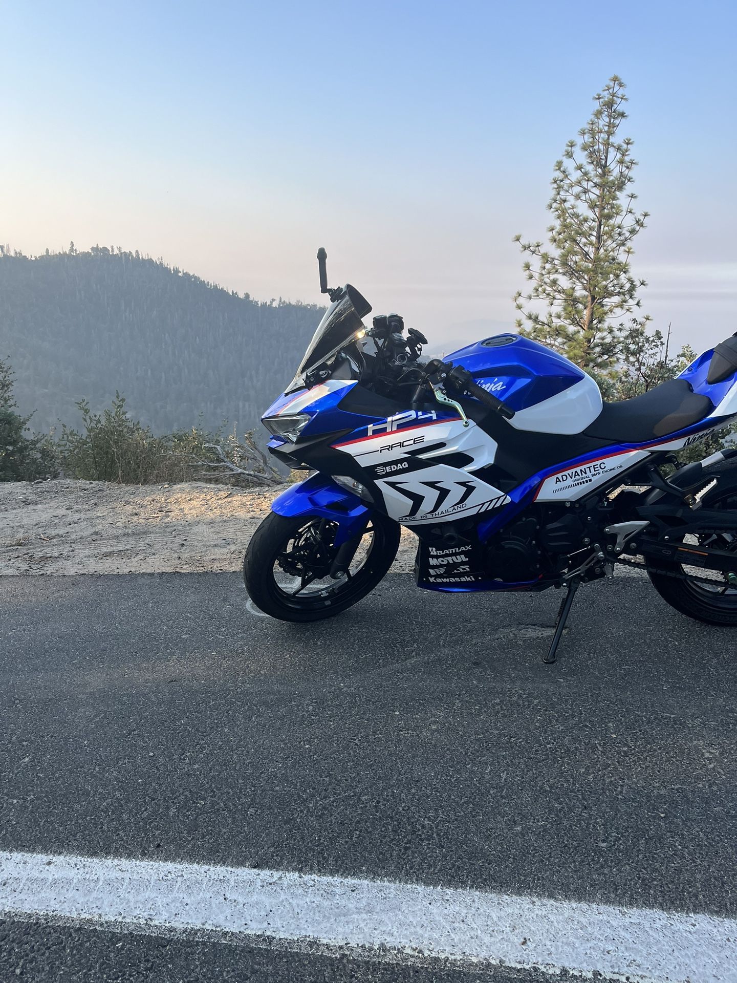 2022 Kawasaki Ninja 400