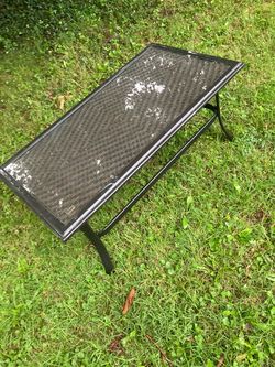 Outdoor Patio Coffee Table with Glass Top