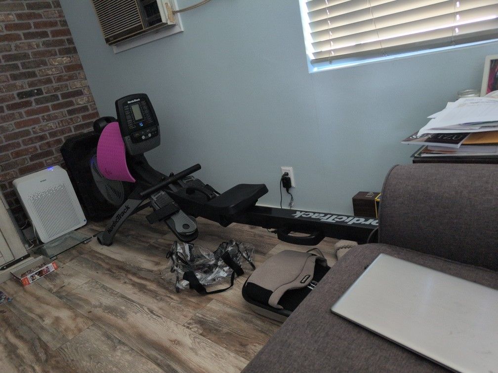 Nordic Track Rowing Machine