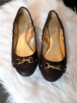 Coach flats