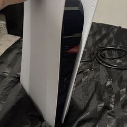 I’m Buying Broken PS5s