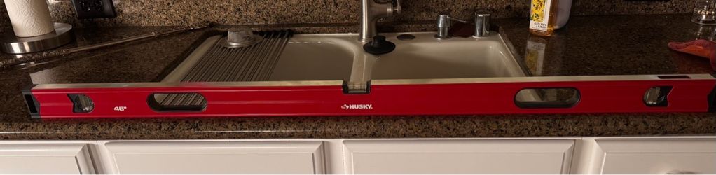 Husky 48” 4-Foot Aluminum Box Level Good Condition