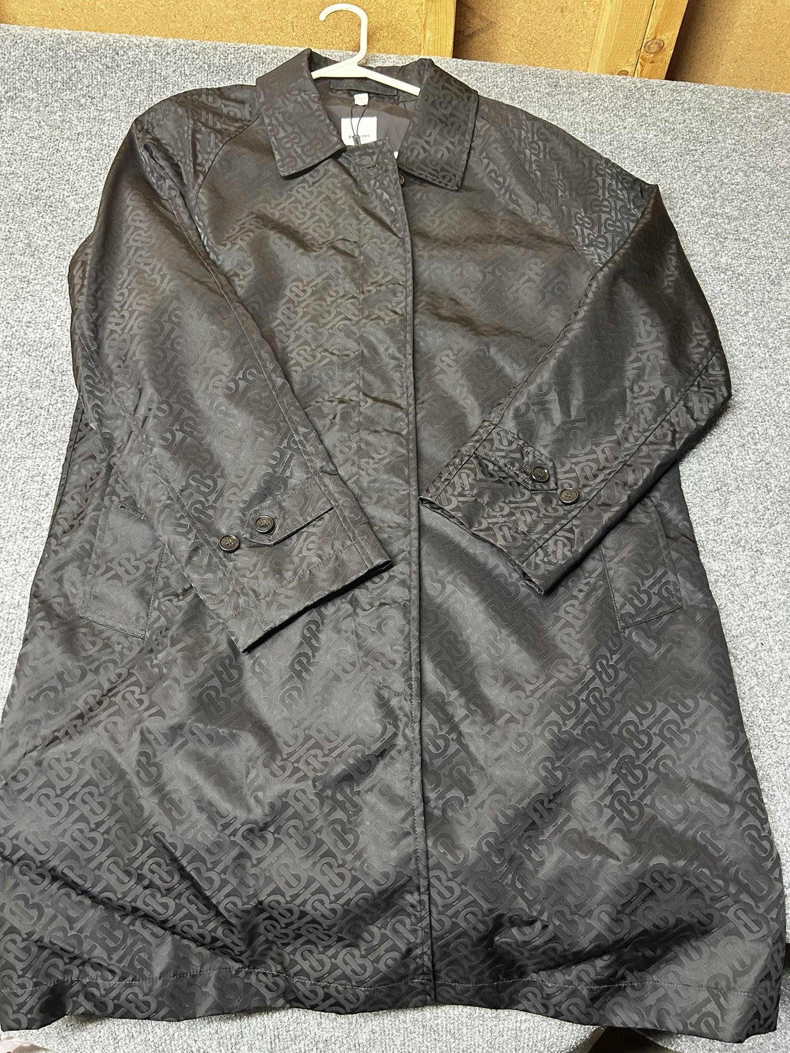 Women’s Burberry Jacket Size 8 New With Tags 