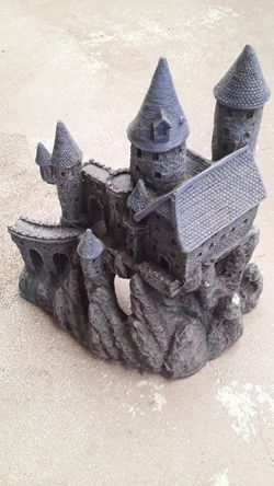 CASTLE