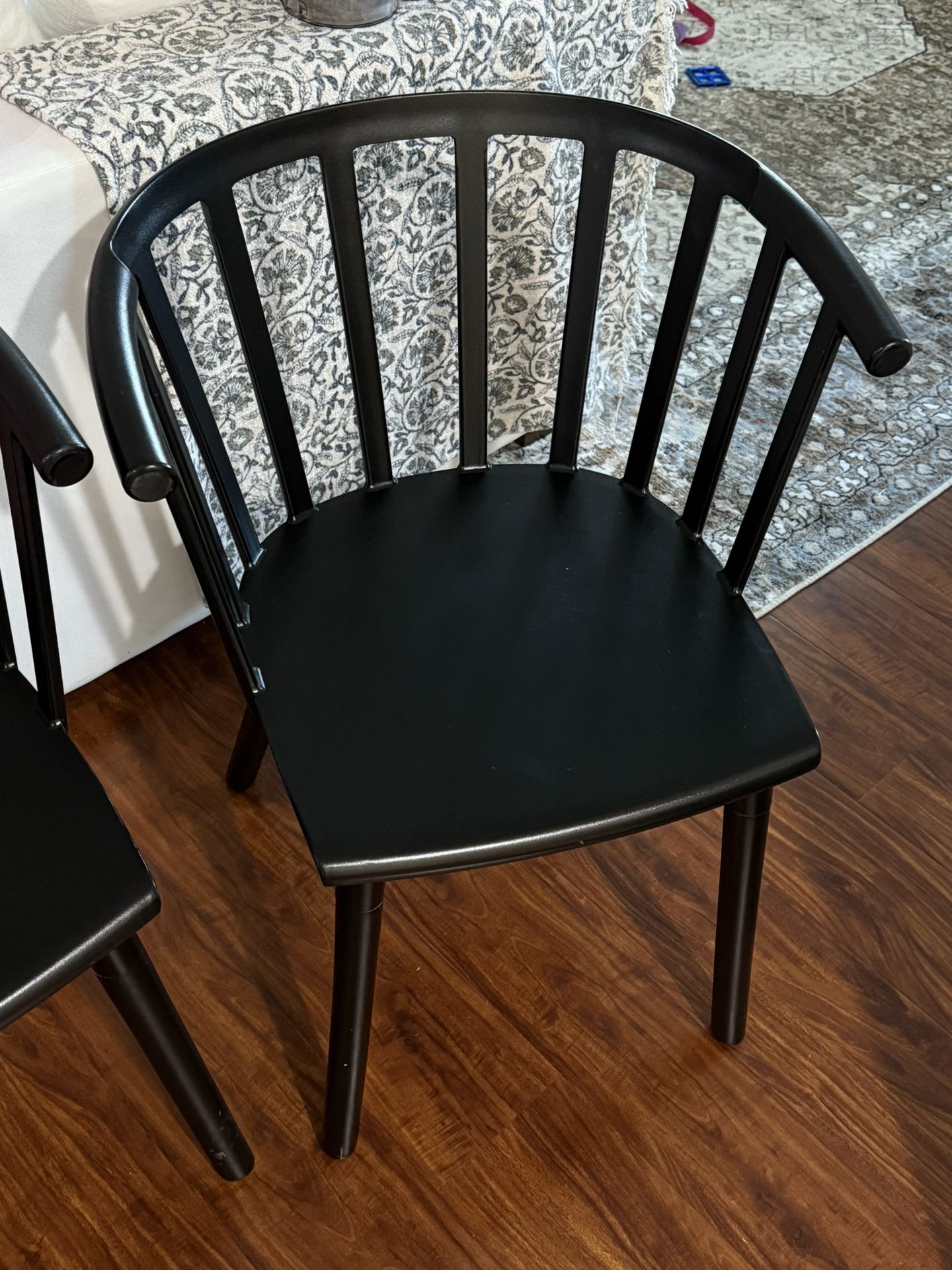 2 Black Chairs