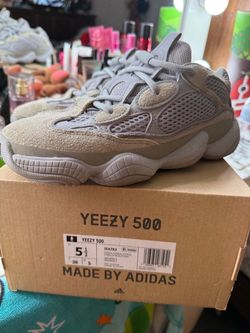 Adidas Yeezy 500 Sneakers Size 5.5