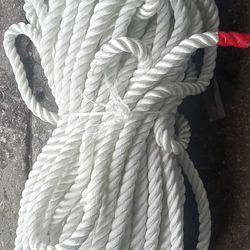 New  125 Ft Of Triple Braided 3/4"  Nylon Rope 70 Firm