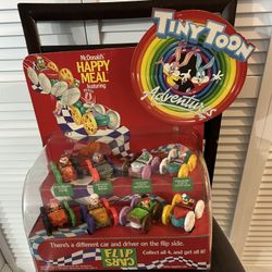 1990 Tiny Tunes Flip Car display McDonalds