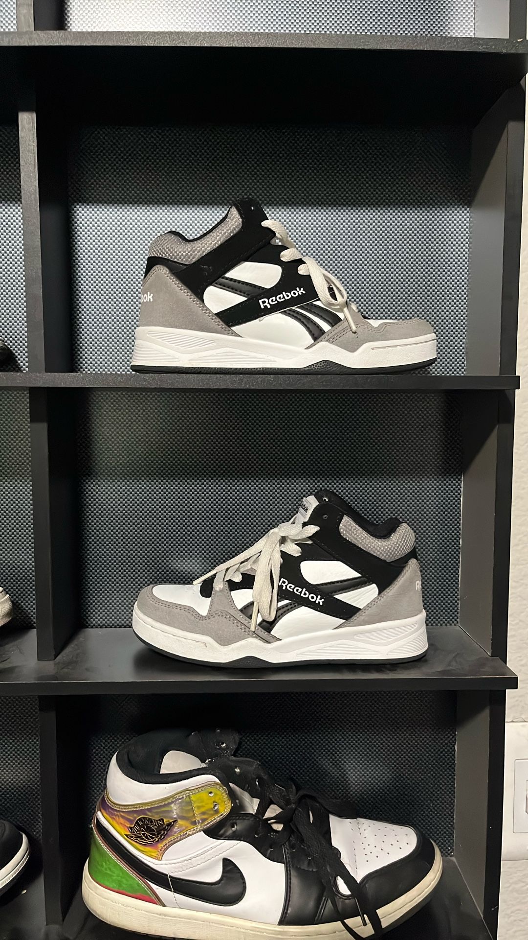 Reebok Hardly Wore Kids Size 1