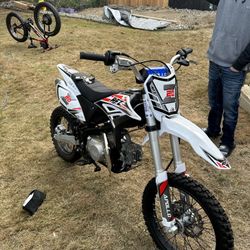 2020 125cc Dirt Bike