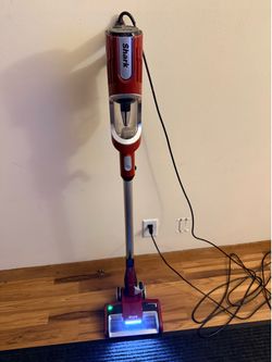 Shark UltraLight Pet Pro with PowerFins Stick Vacuum Cleaner.
