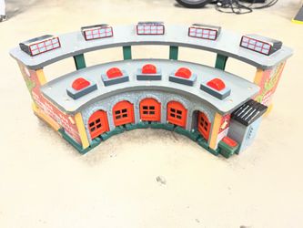 Free train shed
