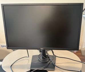 24” Dell Monitor + FREE Docking Station