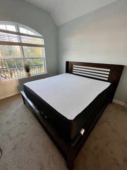 King Mattress With Frame And dresser With Mirror