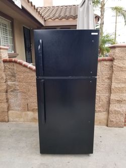 🔴3MONTHS WARRANTY 30X30X66 INSIGNIA FRIDGE 18CUFT BLACK