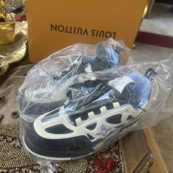 LV Sneakers