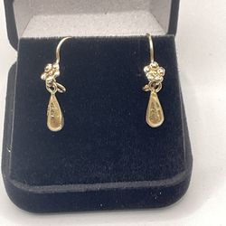 Gold earrings 14kt