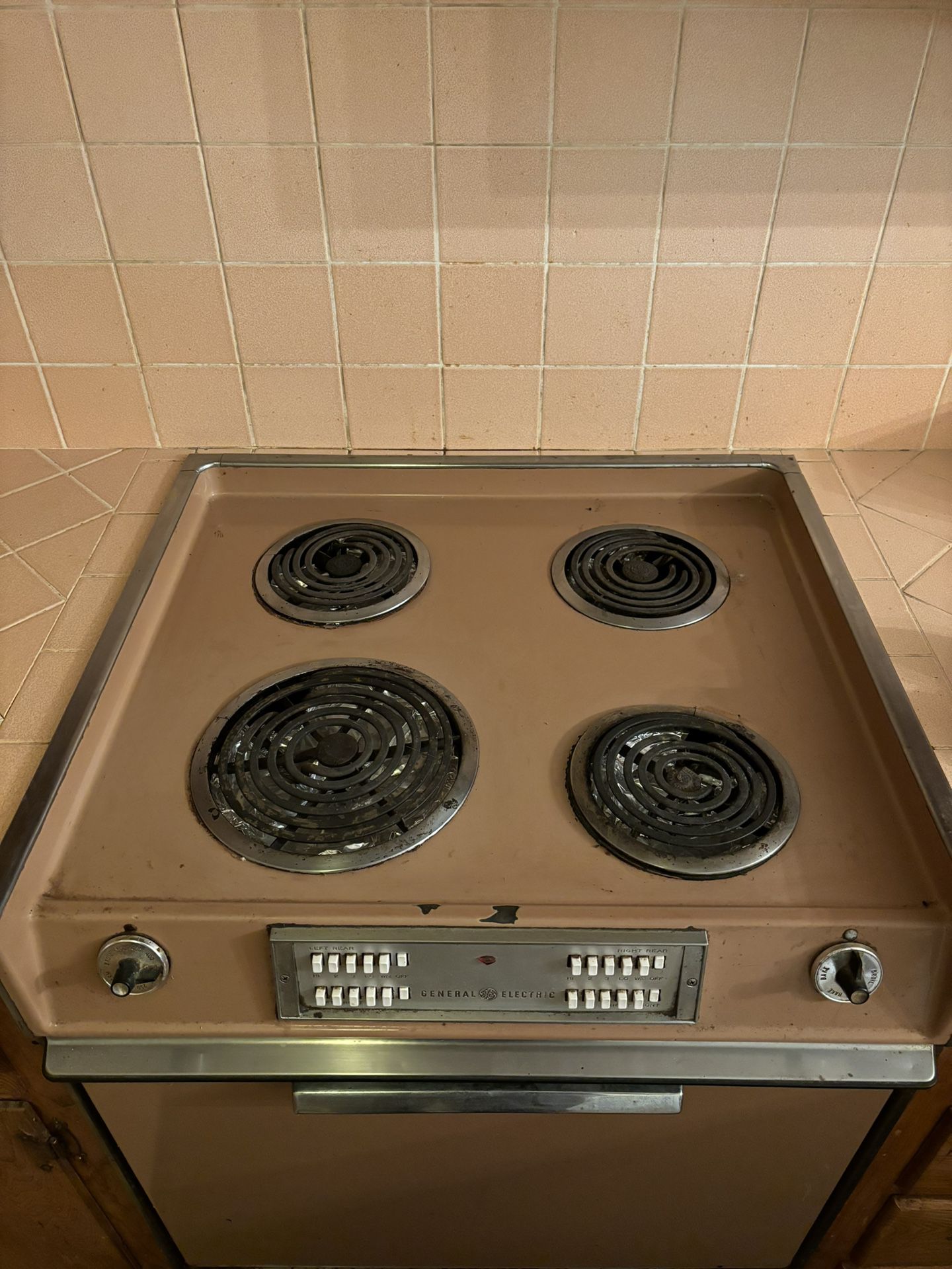 60s Vintage General Electric Stove