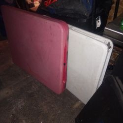 Folding Tables