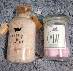 Rae & Dunn Bath Salt Fizzies Purple