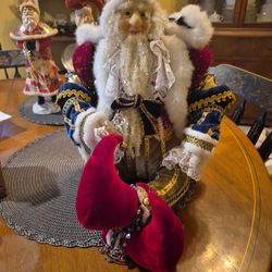 14" sitting santa christmas home decor