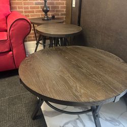 Brand new coffee table set