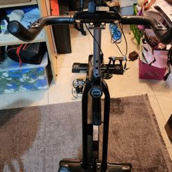 Famistar Bike, Stationary Bike. 