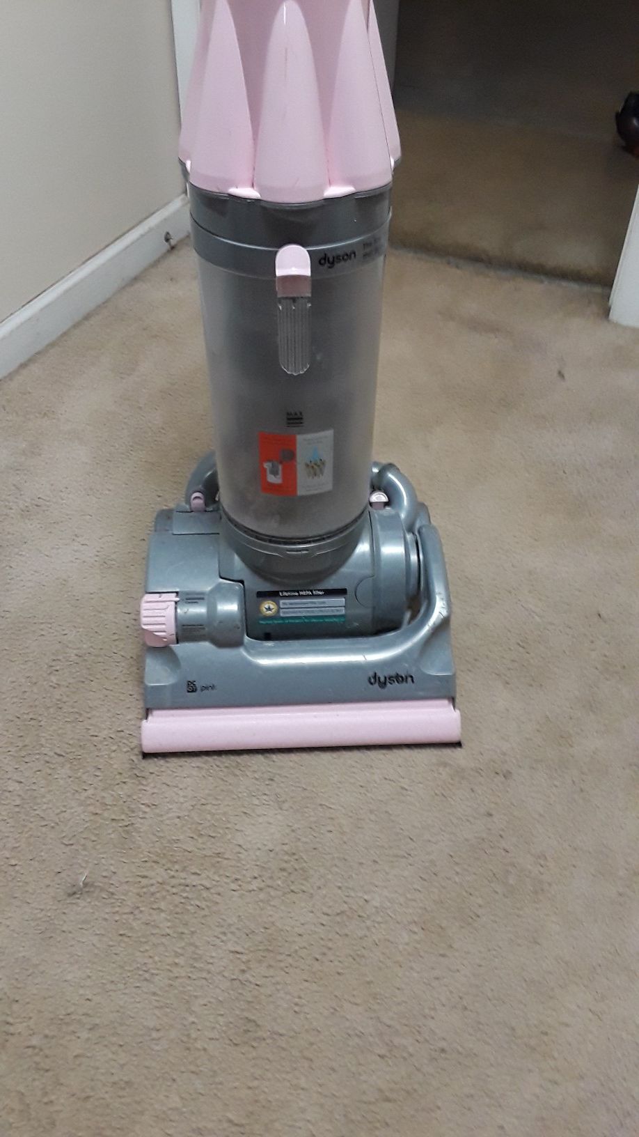 Dyson limited edition dc07 breast cancer awareness pink vacuum