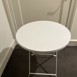 White End Table 