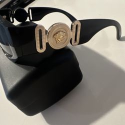 Versace Unisex Shades