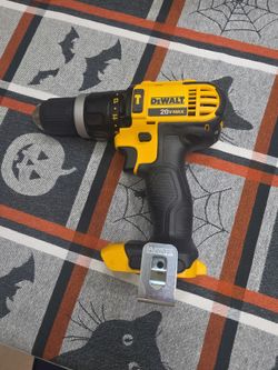 New Dewalt 20v Max DCD785 hammerdrill, tool only