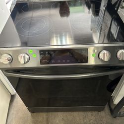 SAMSUNG ELECTRIC STOVE FOR SALE
