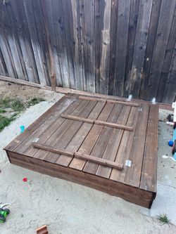 Large Outdoor Wooden Sand Box for Kids