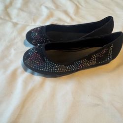NEW Candie’s Girls Size 1 black sparkly flats 