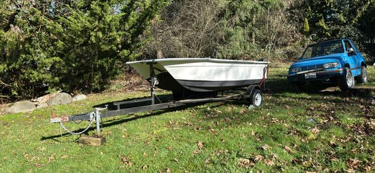 Livingston boat 14ft and trailer