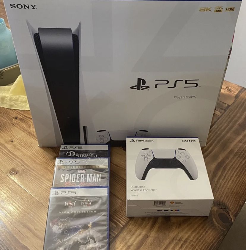 Brand New PlayStation 5 Console 1tB version + 3 Games & extra Controller bundle factory sealed
