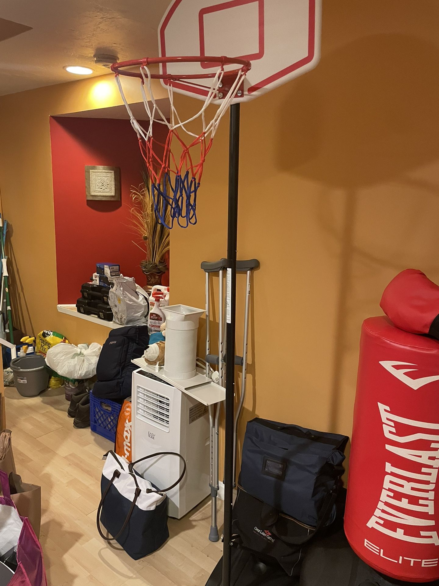 Mini 6ft basketball hoop 