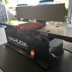 Wahuda 6” Benchtop Jointer – Excellent Condition