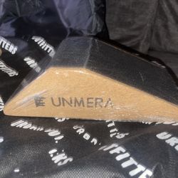 Squat Equipment Unmera