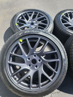 Brand new 18" TESLA MODEL 3 PHOTON WHEELS RIMS TIRES SENSORS