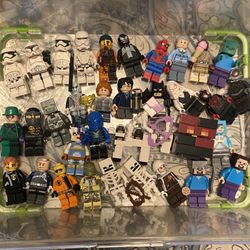 Lots Of Lego Minis 