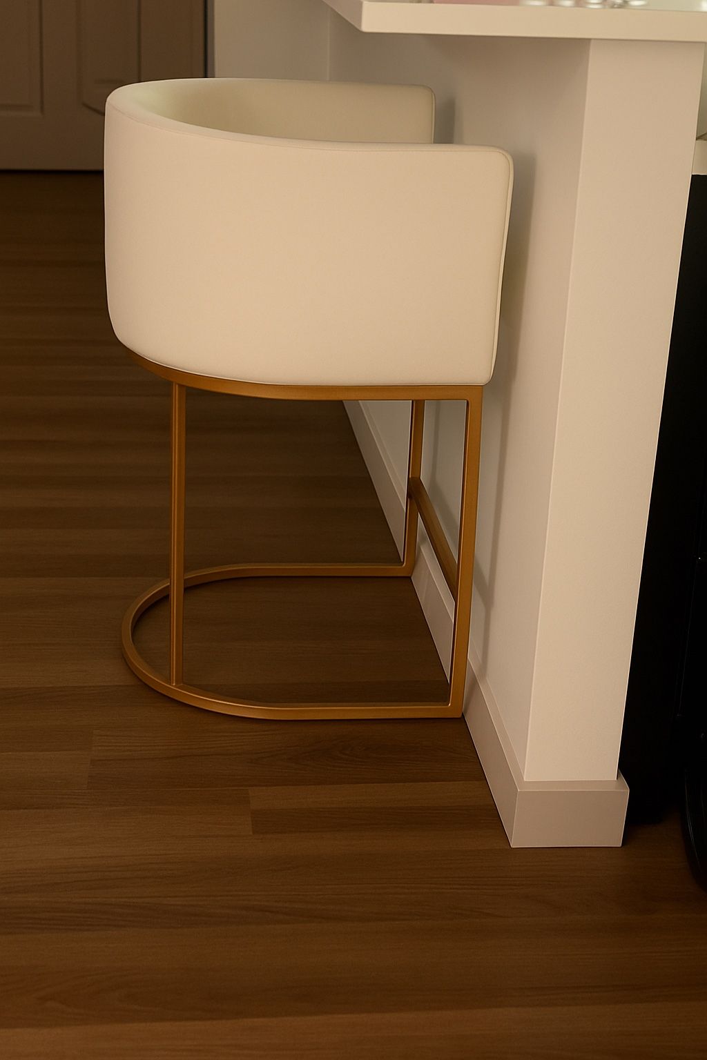 Modern 33” Bar Stools (Set of 2 Or 4)