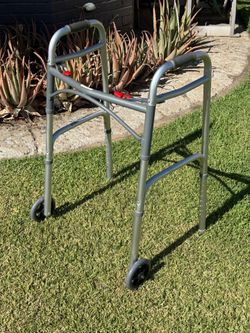 Drive Medical Deluxe Folding Walker with Wheels