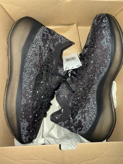 Yeezy Boost 380 - Onyx RF Sz 7.5