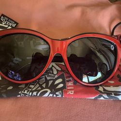 Women’s red Black fly Sunglasses 