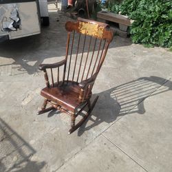 Ethan Allen Barnstable Roker