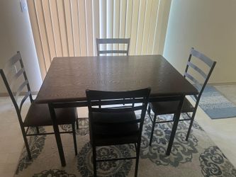 Dining Table Set