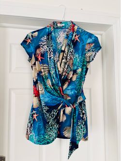 Cache Blue Seashell Coral Short Sleeve Wrap Front Side Tie Blouse Size M